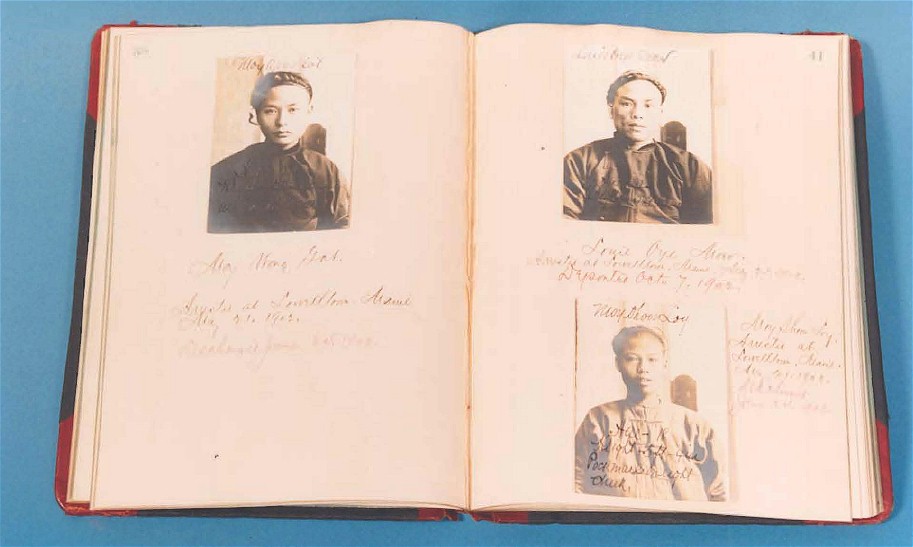 Registration book kept on Chinese alien laborers