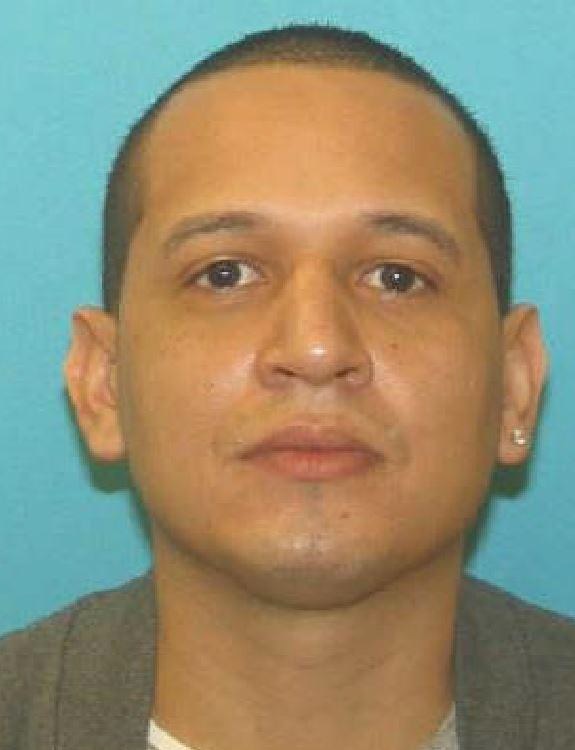 Male fugitive Luis Baez-Pena