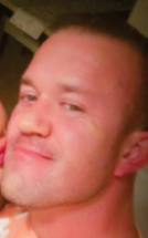 Male fugitive Raymond McLead