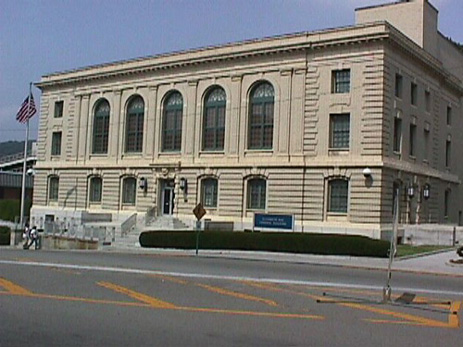 Photo of Bluefield court house