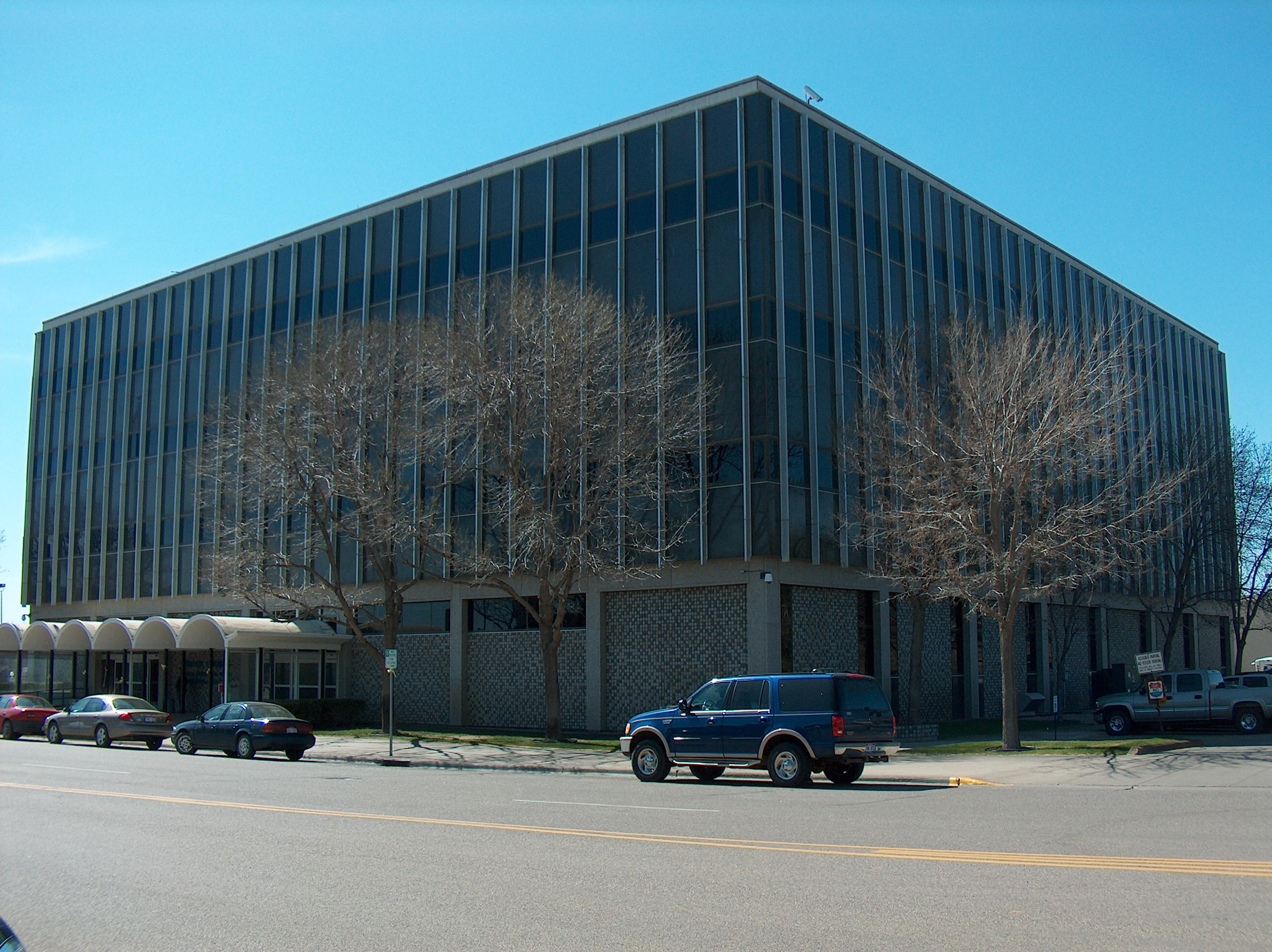 Photo of the Pierre court house