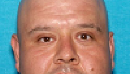 Face photo of male fugitive Ramirez Samuel